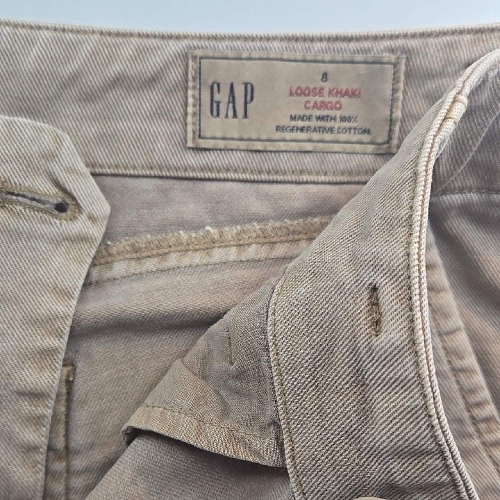 GAP Loose Khaki Cargo Pants